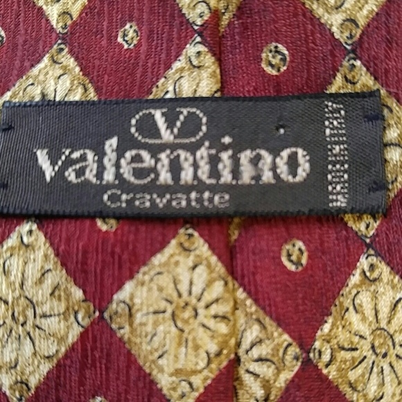Vintage Valentino Red Gold Silk Tie 57" - Picture 4 of 5